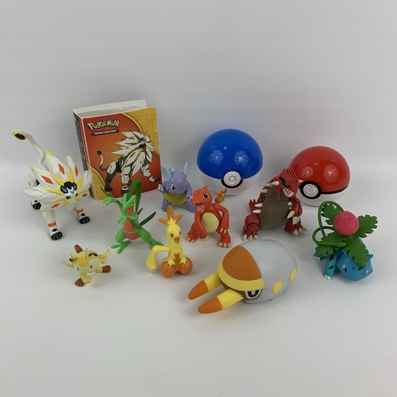 Tomy Other - Pokemon Figures Lot Ivysaur Grovyle Wartortle Charmeleon Poke Ball Tomy Figures